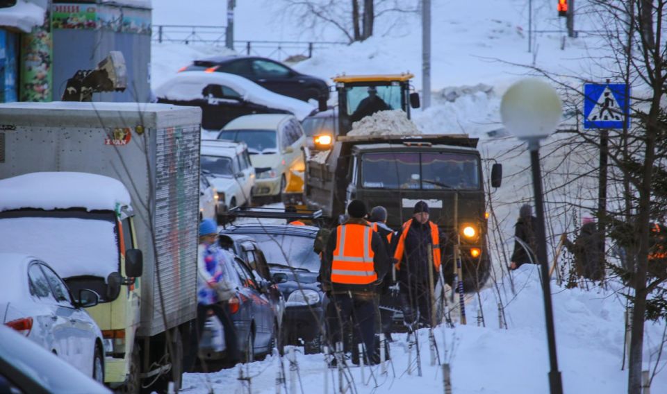 Экстренные ящики для водителей появились на дорогах Новосибирска