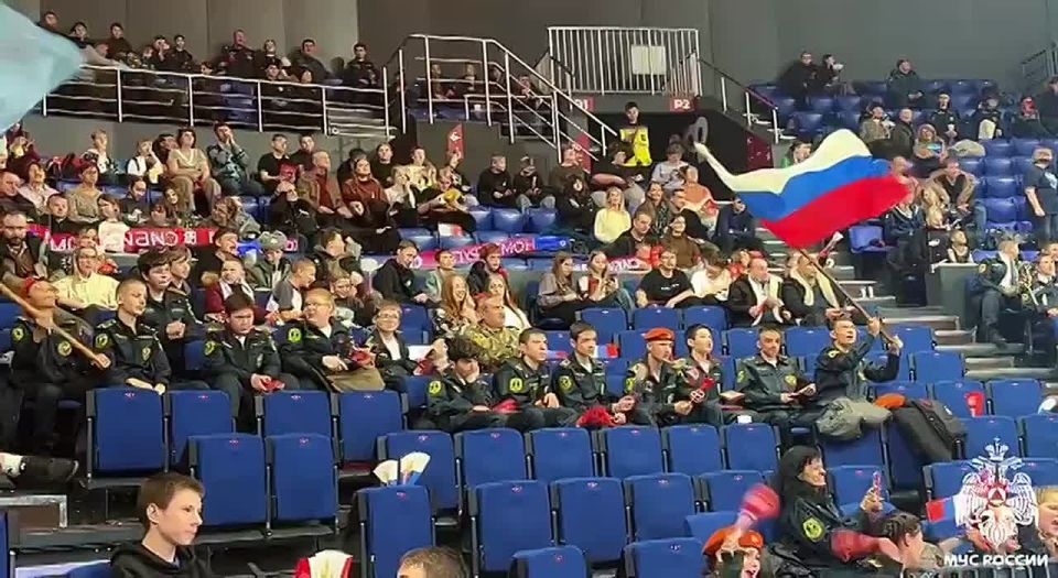 Спорт, единство, мастерство: в Новосибирске завершился турнир по хоккею с шайбой