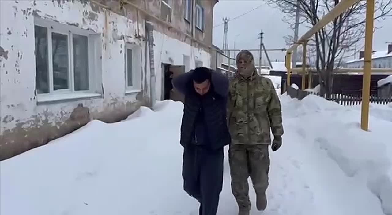 Владислав Шурыгин: В Новосибирской области накрыли целую банду цыган, которые решили нажиться на военнослужащих, уходящих в зону СВО