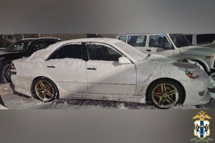 Новосибирские полицейские пресекли деятельность межрегионального наркокурьера