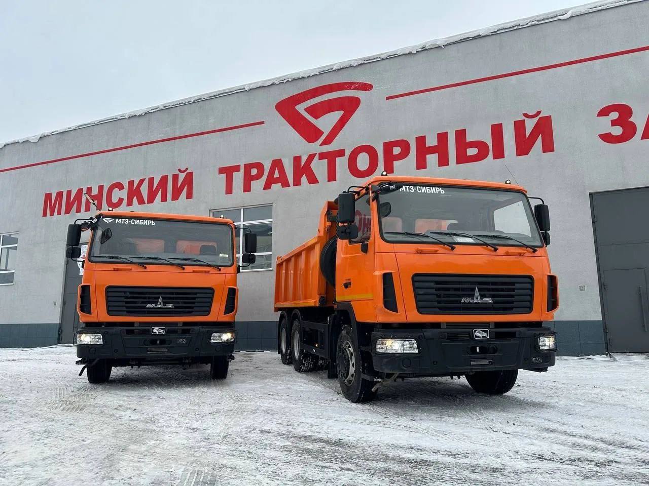 Максим Кудрявцев: В Новосибирск поступила новая дорожная техника – 11 белорусских самосвалов Максим Кудрявцев: В Новосибирск поступила новая дорожная техника – 11 белорусских самосвалов