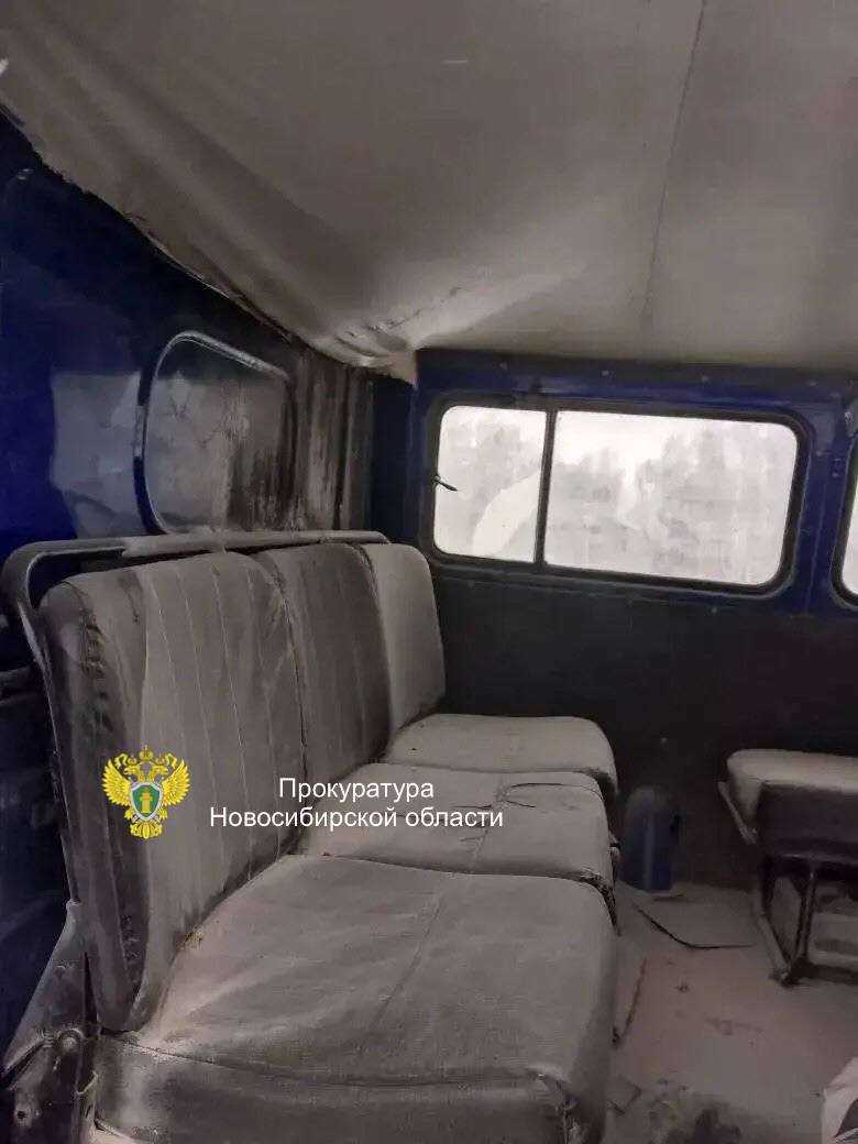 В Новосибирском Тогучине Женщина одна с мужчиной Боевик решили снять, Пришлось машину поджигать В Новосибирском Тогучине Женщина одна с мужчиной Боевик решили снять, Пришлось машину поджигать