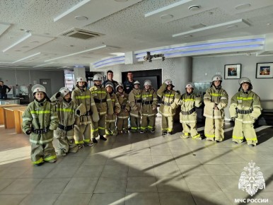 В Большом Новосибирском планетарии им. Анны Кикиной прошел «Экспресскурс подготовки юных спасателей к нештатным ситуациям»