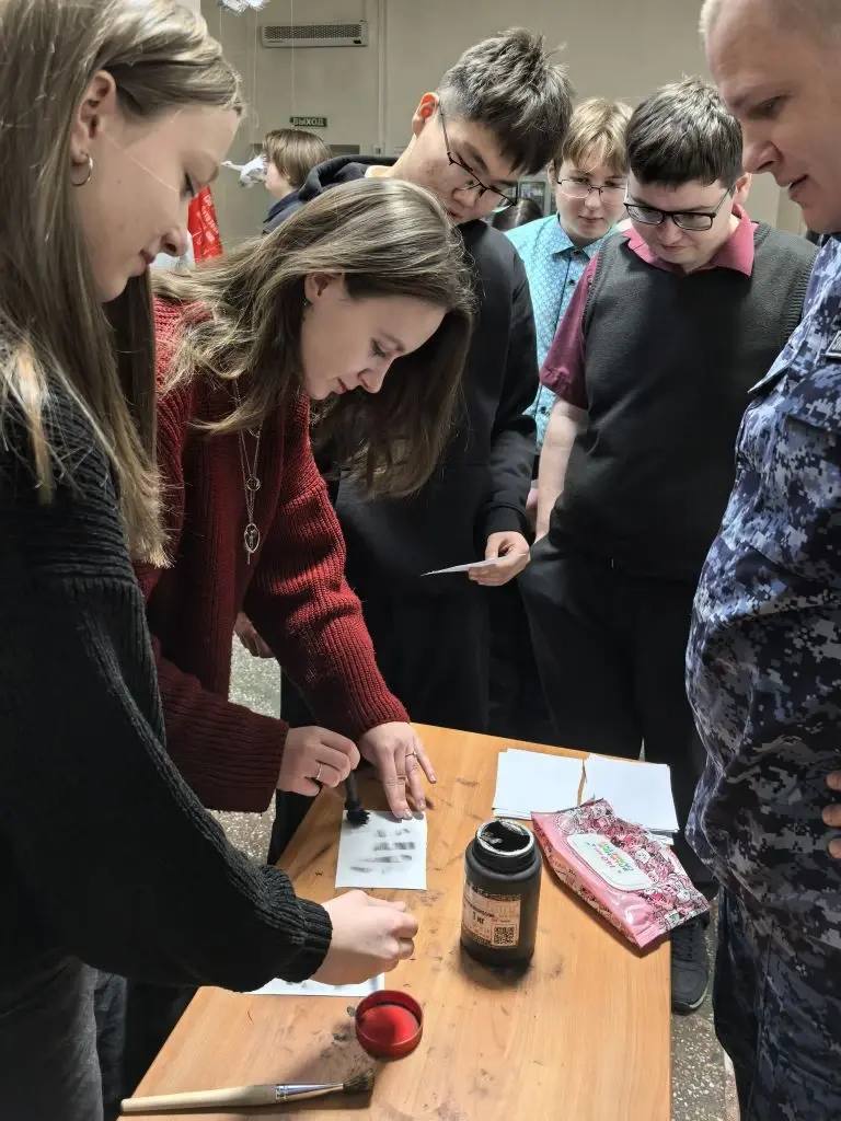 В Экспертно-криминалистическом центре Главного управления МВД России по Новосибирской области прошёл день открытых дверей В Экспертно-криминалистическом центре Главного управления МВД России по Новосибирской области прошёл день открытых дверей