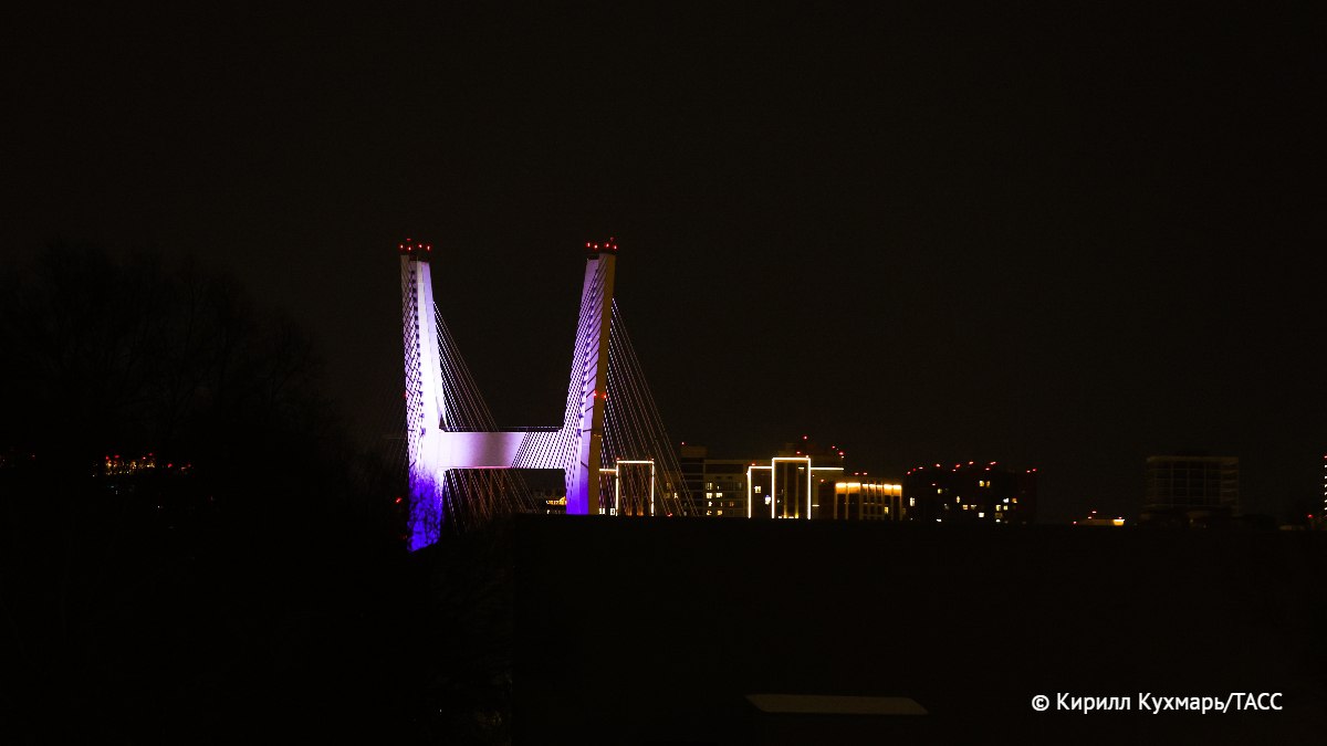 Четвертый мост через Обь открылся для проезда в Новосибирске Четвертый мост через Обь открылся для проезда в Новосибирске