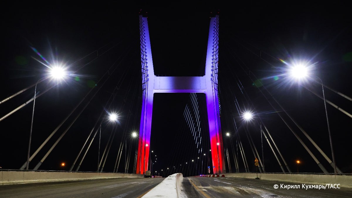 Четвертый мост через Обь открылся для проезда в Новосибирске Четвертый мост через Обь открылся для проезда в Новосибирске