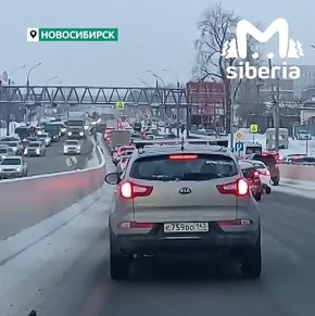 Пробки снова сковали Новосибирск