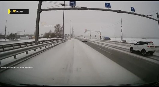 Водитель «Мерседеса», который устроил смертельную аварию под Новосибирском, доставлен в отдел полиции