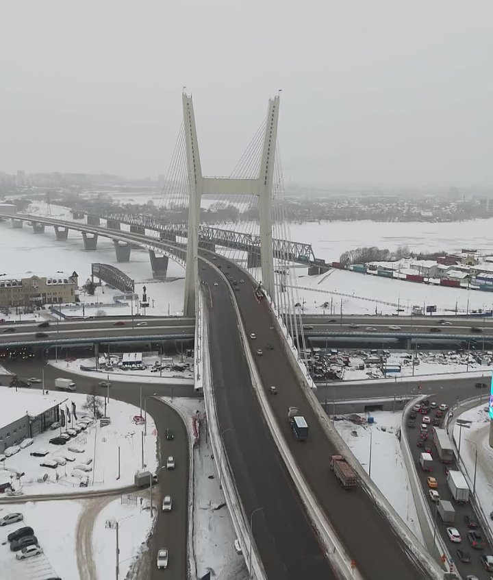Безусловно, главным событием уходящей недели в Новосибирске стало открытие нового моста