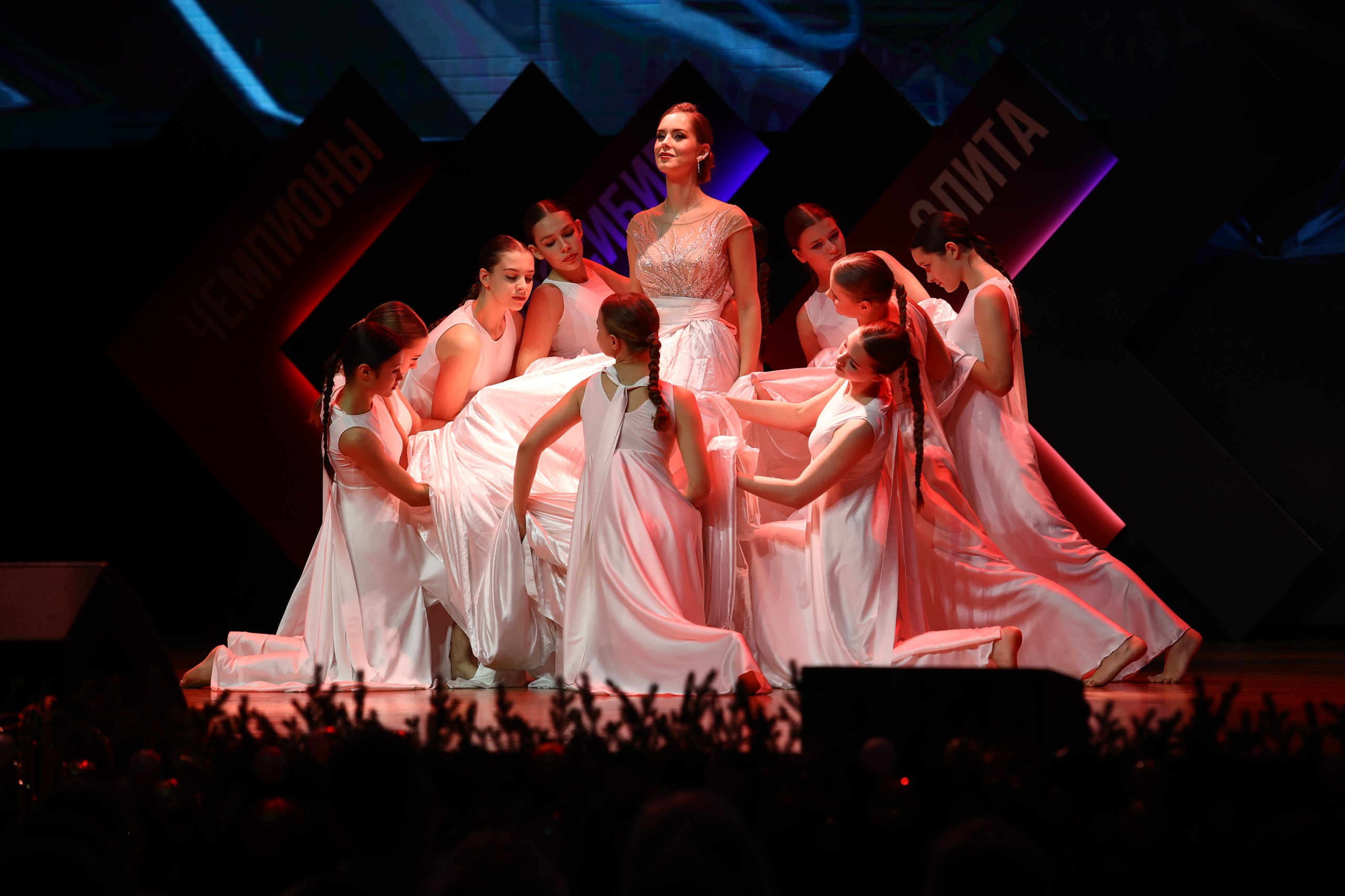 Максим Кудрявцев: В концертном зале имени Арнольда Каца прошла торжественная церемония награждения атлетов в конкурсе «Спортивная элита — 2025» Максим Кудрявцев: В концертном зале имени Арнольда Каца прошла торжественная церемония награждения атлетов в конкурсе «Спортивная элита — 2025»