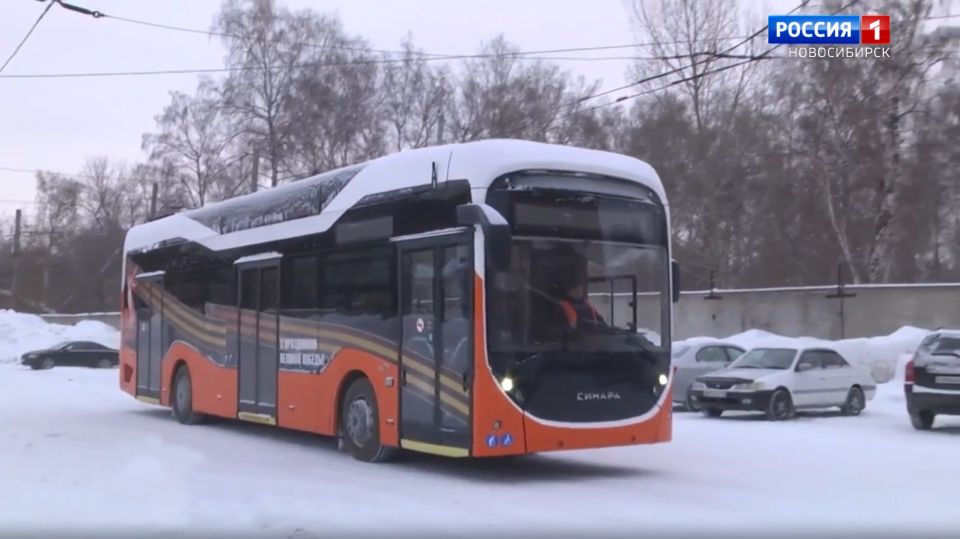 Садись, прокачу!. Сегодня, 29 декабря, на дороги Новосибирска выходит новый троллейбус «Синара-6254» от челябинского производителя