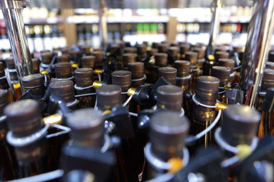 ������� �������� �������� � ���������� ���� � ������ ������������