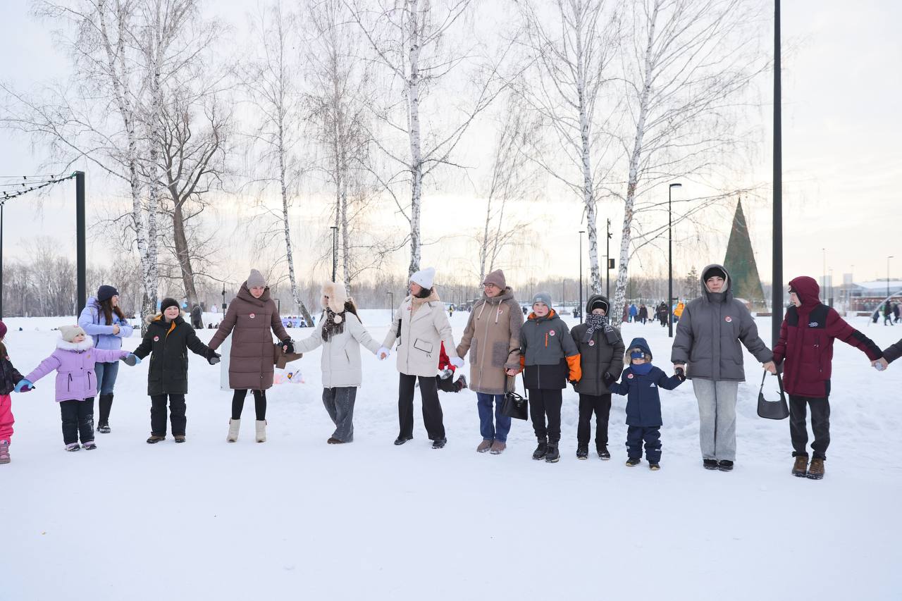Максим Кудрявцев: Сегодня в Новосибирске прошла автобусная экскурсия «Первый новогодний» для членов семей участников специальной военной операции Максим Кудрявцев: Сегодня в Новосибирске прошла автобусная экскурсия «Первый новогодний» для членов семей участников специальной военной операции