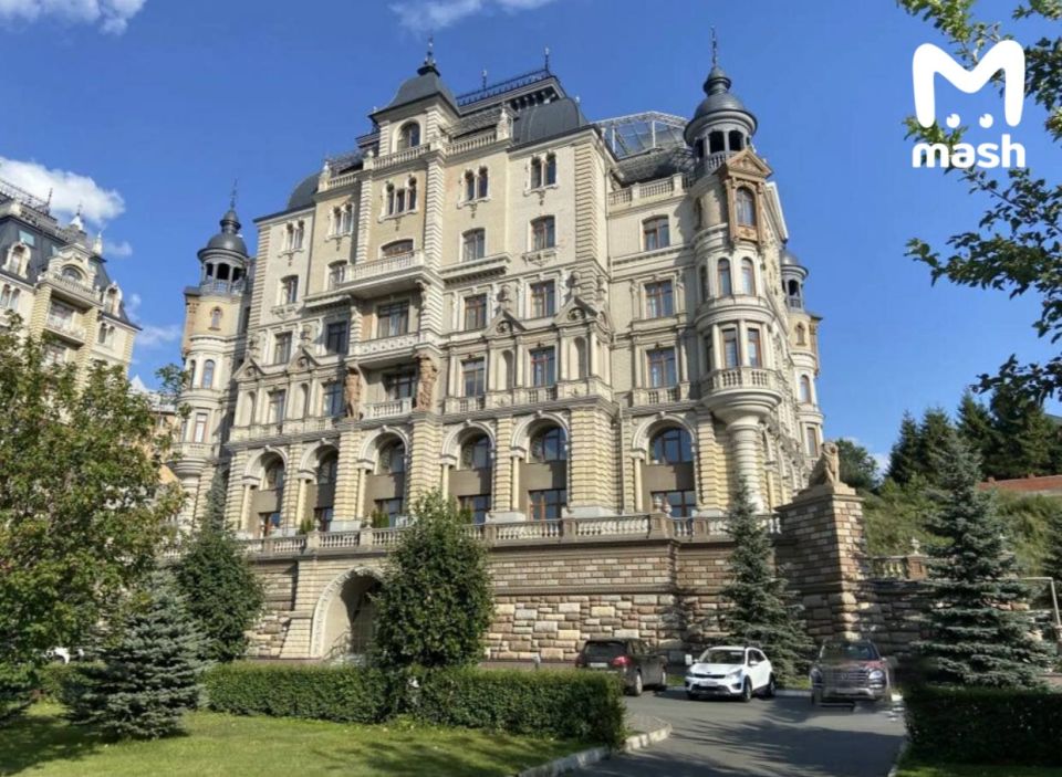 ����� ������� �������� ����� �������� ������ ������� � ������ � �� ������������