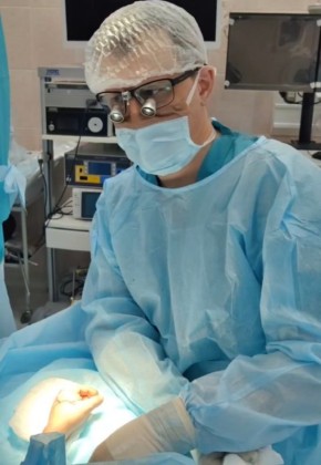 Врачи ампутировали палец 6-летнему мальчику из Бердска после неудачного запуска петарды