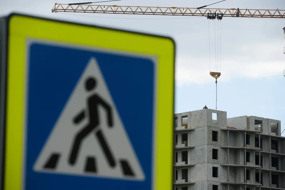 � 2025 ���� ����������� ������������� ������� ����� 2,42 ��� ��. � �����. ����, ������������� ��� �������, �������� �� 0,26 ��� ��. �