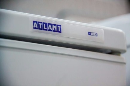 Как избавиться от неприятного запаха в холодильнике: несколько простых способов