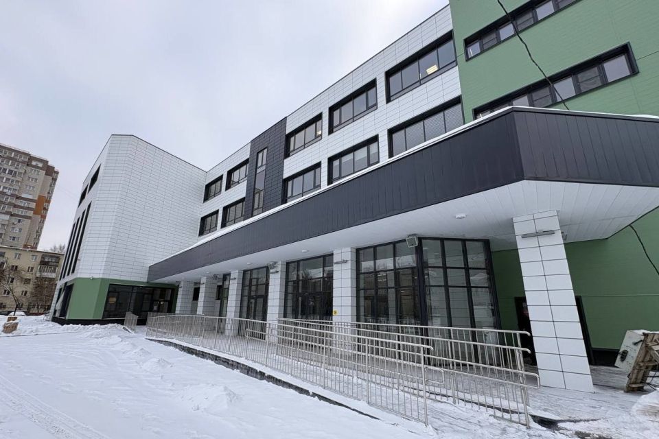 ����� ������ �������������� ����� ����� � ������������