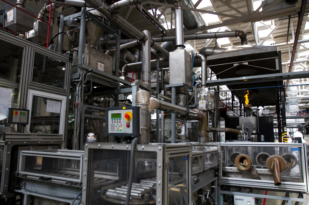 НЗХК впервые отправил ядерное топливо на берег Жёлтого моря