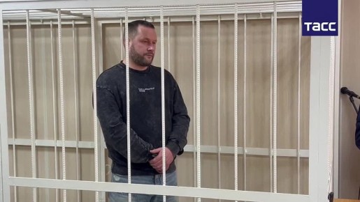 Суд в Новосибирске арестовал собственника рухнувшего ТЦ Сергея Туркова, передает корреспондент ТАСС