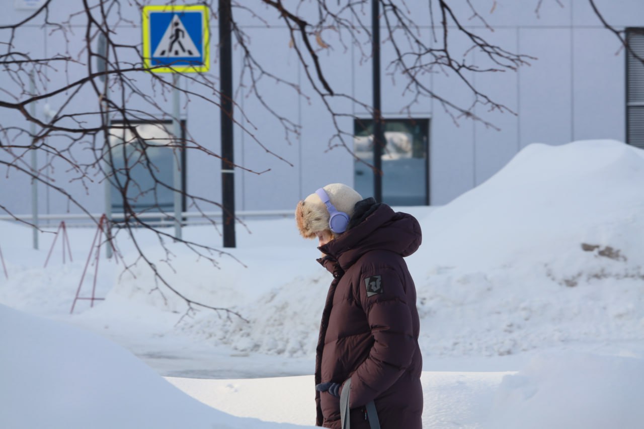 В Новосибирске снова морозно: температура «за бортом» –29° (ощущается как –34°)