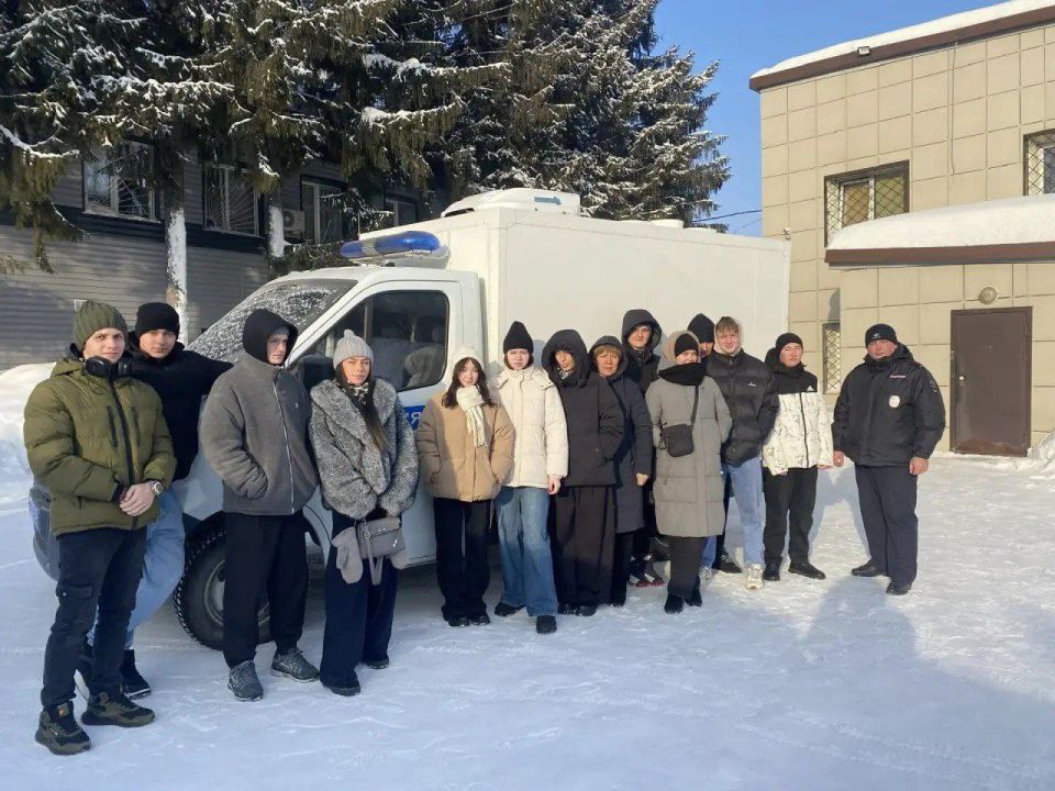 Транспортная полиция Новосибирска открыла двери для студентов в рамках акции «Студенческий десант»