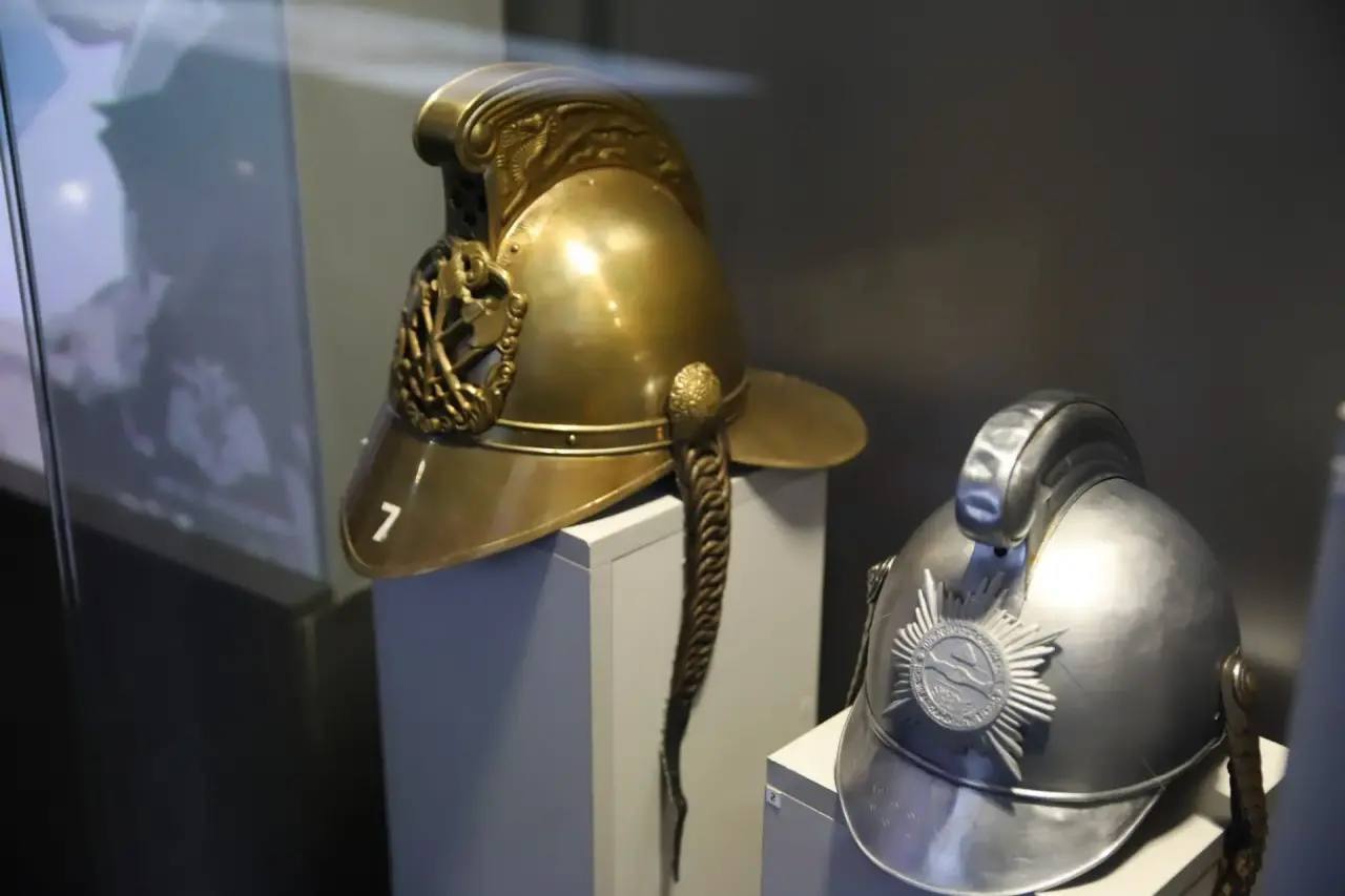 Более 1 500 человек уже посетили выставку «МЧС России. 35 лет во имя жизни» Более 1 500 человек уже посетили выставку «МЧС России. 35 лет во имя жизни»