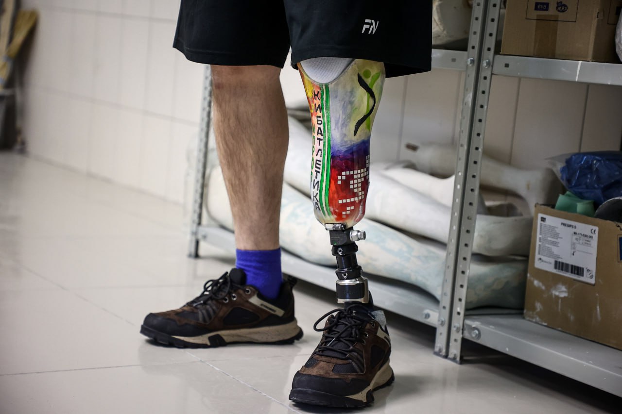 Ставят на ноги: фоторепортаж с производства протезов в Новосибирске Ставят на ноги: фоторепортаж с производства протезов в Новосибирске