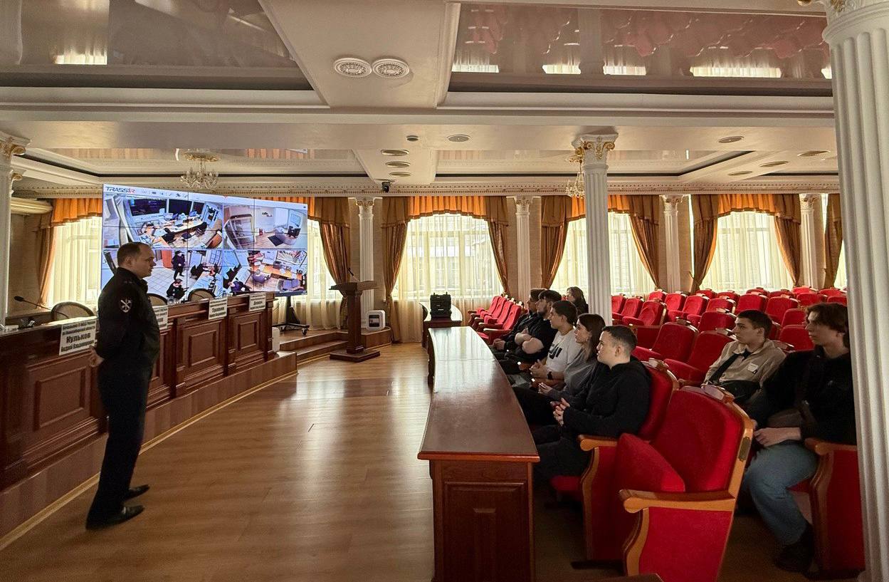 Центр информационных технологий, связи и защиты информации областного Главка МВД присоединился к участию во Всероссийской акции «Студенческий десант»