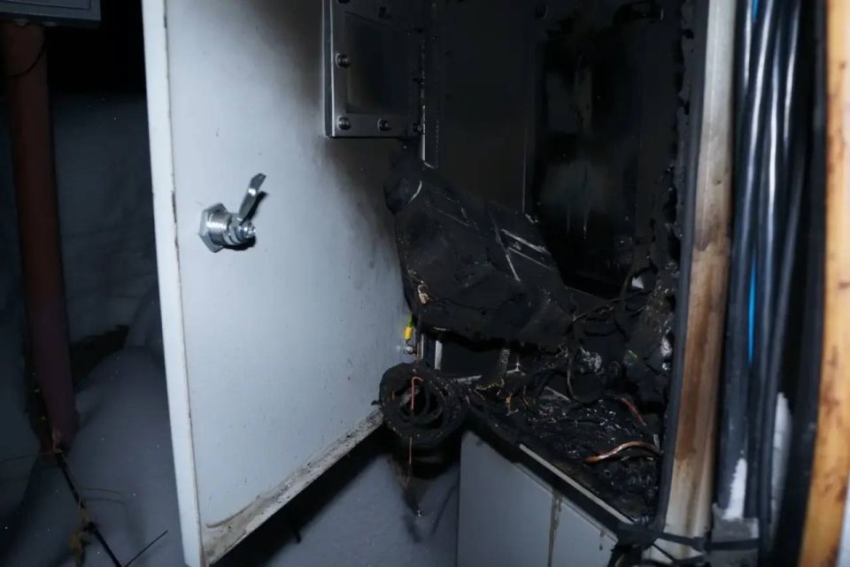 В Новосибирской области возбуждено уголовное дело в отношении несовершеннолетнего, совершившего поджог объекта сотовой связи