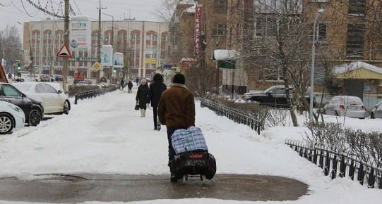 ����� 60 ������ ����� ������� �������� � ����� � �����