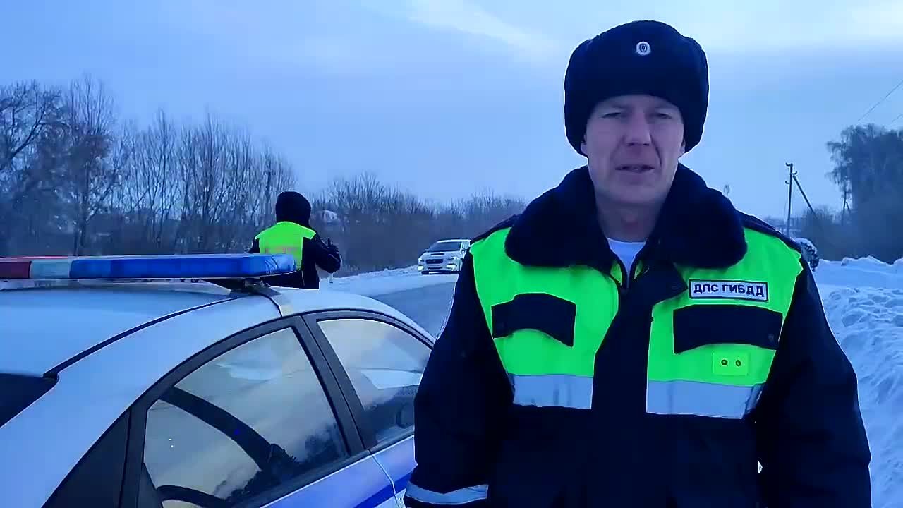 Комментарий: начальник отделения Госавтоинспекции Краснозерского района майор полиции Евгений Мерцалов
