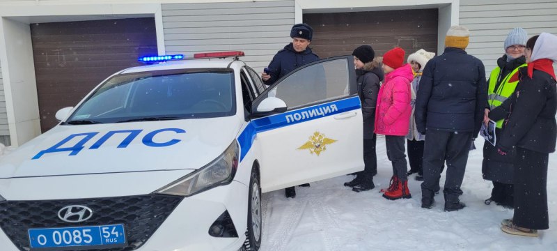 В НОВОСИБИРСКОЙ ОБЛАСТИ ЮНЫЕ ИНСПЕКТОРЫ ДВИЖЕНИЯ ПОБЫВАЛИ НА ЭКСКУРСИИ В ГОСАВТОИНСПЕКЦИИ В Новосибирской области юные инспекторы движения школы № 2 поселка Маслянино совместно с педагогом дополнительного образования... В НОВОСИБИРСКОЙ ОБЛАСТИ ЮНЫЕ ИНСПЕКТОРЫ ДВИЖЕНИЯ ПОБЫВАЛИ НА ЭКСКУРСИИ В ГОСАВТОИНСПЕКЦИИ В Новосибирской области юные инспекторы движения школы № 2 поселка Маслянино совместно с педагогом дополнительного образования...