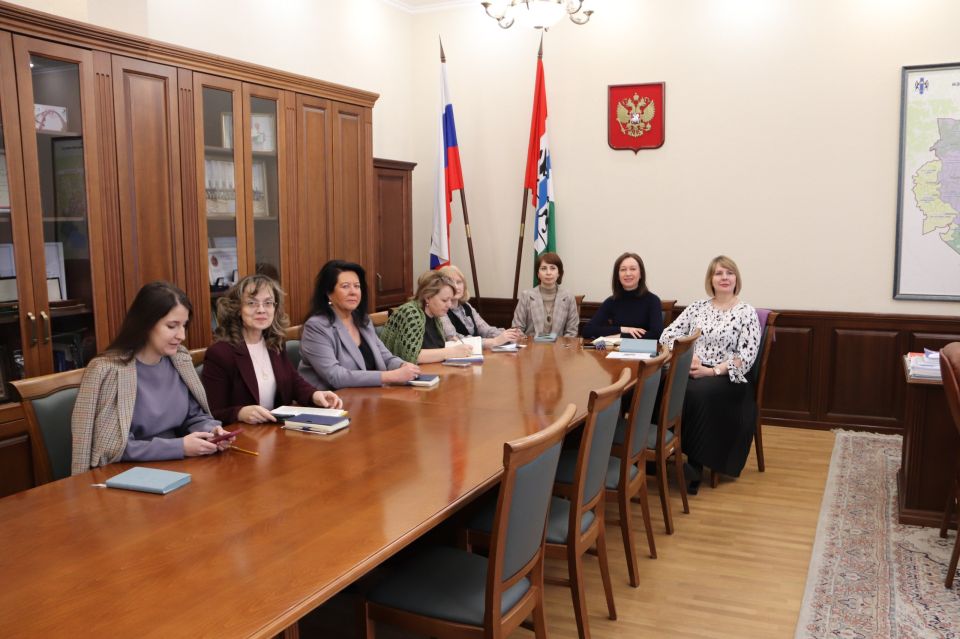 Новосибирский облизбирком провел совещание с членами территориальных избирательных комиссий