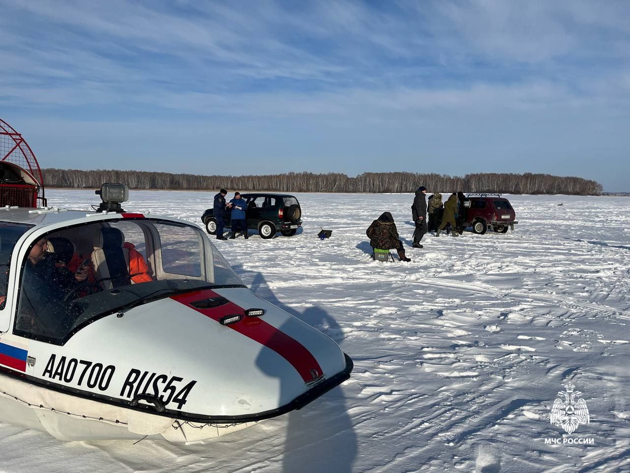 Профилактический рейд на водоёме: с начала зимы около 80 водителей нарушили закон Профилактический рейд на водоёме: с начала зимы около 80 водителей нарушили закон