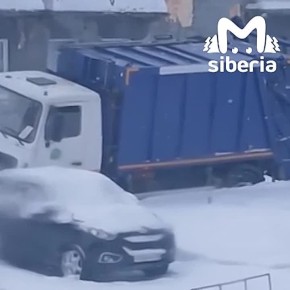 Две беды новосибирской зимы встретились во дворе на Ленинградской