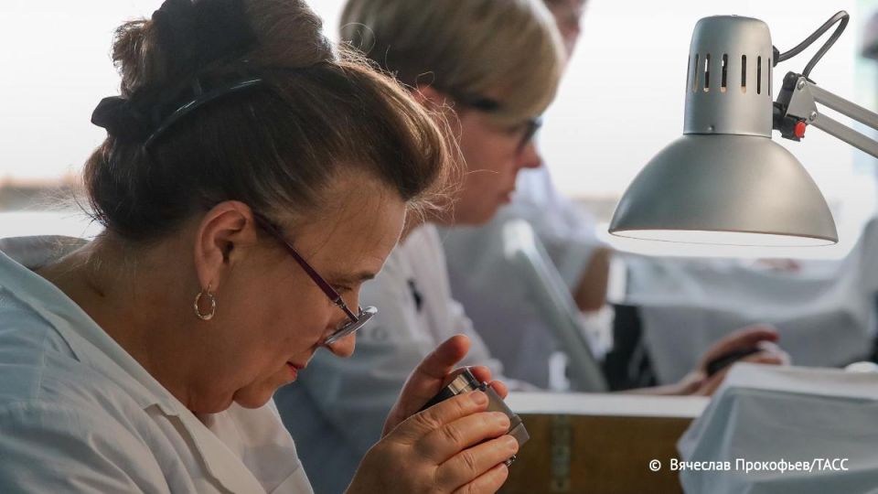 ������ � ���� ��������-��������� ��� �������� ��������� ����������� � ������������, �������� ���� � ��������� �������������� ����� ��. ��������� �� ���