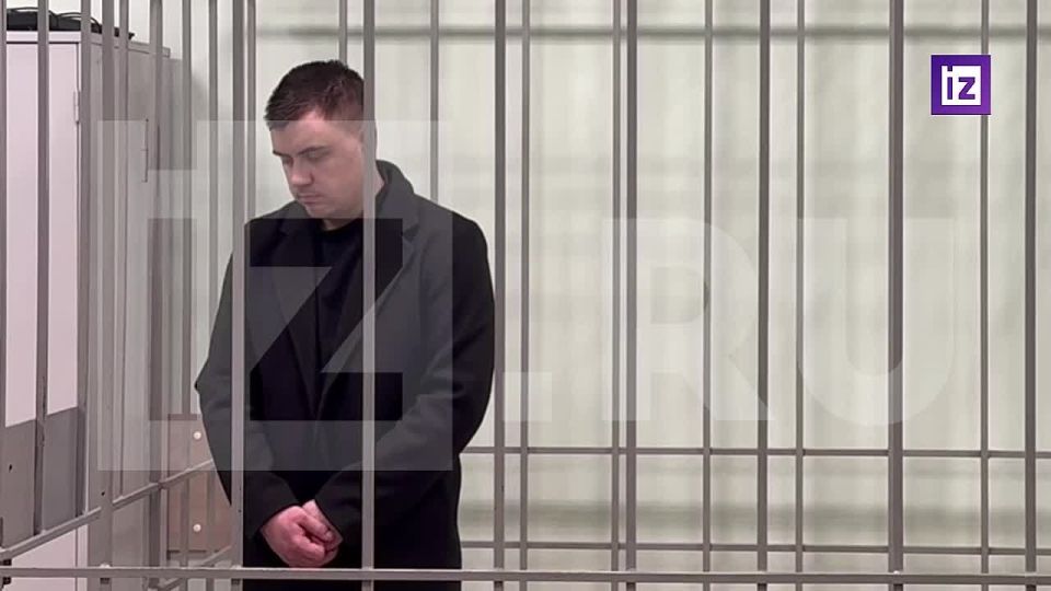 Курьера мошенников, которые украли у якобы похищенного впоследствии подростка 3 млн рублей в Красноярске, заключили под стражу до 22 марта