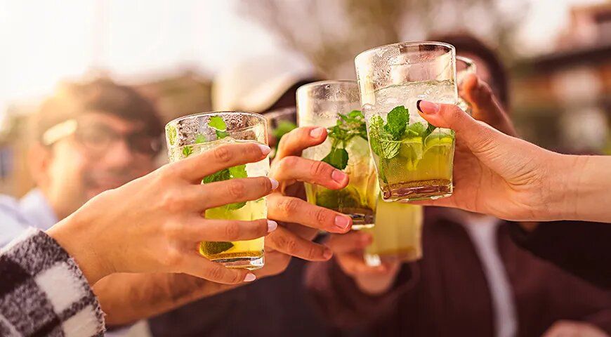 Загадка мохито: от пиратов до современных баров