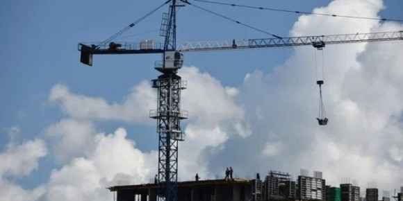 ����� ������ �� ��������� � �������� �������������: �� 2000 ���