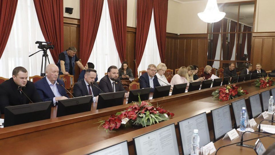 Росавтотранс принял участие в заседании транспортного комитета в Новосибирске