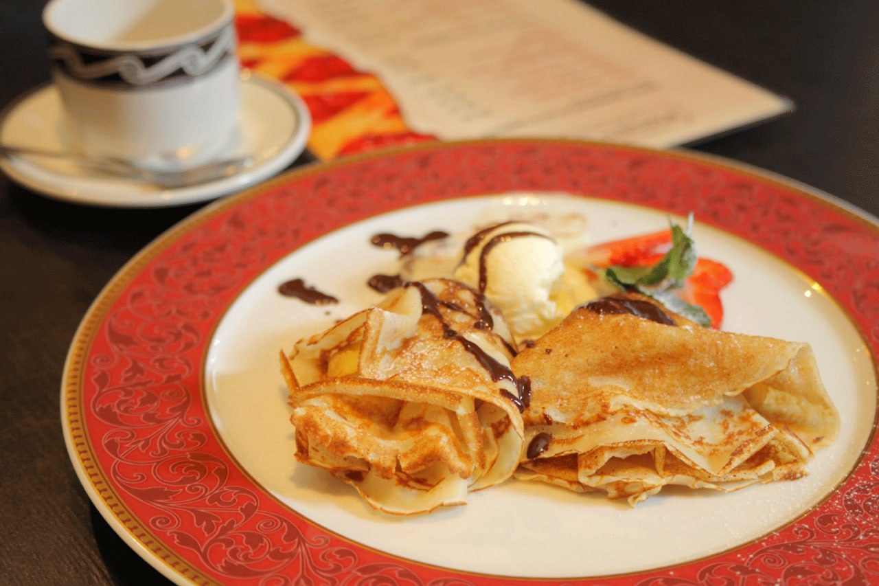 Новосибирцы могут купить 435 готовых блинов на среднюю зарплату