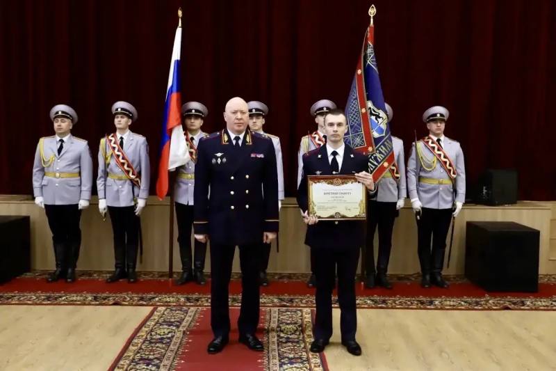 В Центре профессиональной подготовки ГУ МВД России по Новосибирской области состоялось торжественное мероприятие, посвященное Дню Защитника Отечества В Центре профессиональной подготовки ГУ МВД России по Новосибирской области состоялось торжественное мероприятие, посвященное Дню Защитника Отечества