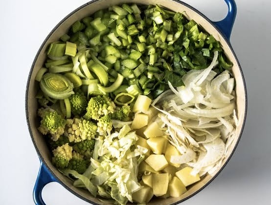 Детокс-супы: Как вернуть организму легкость и здоровье