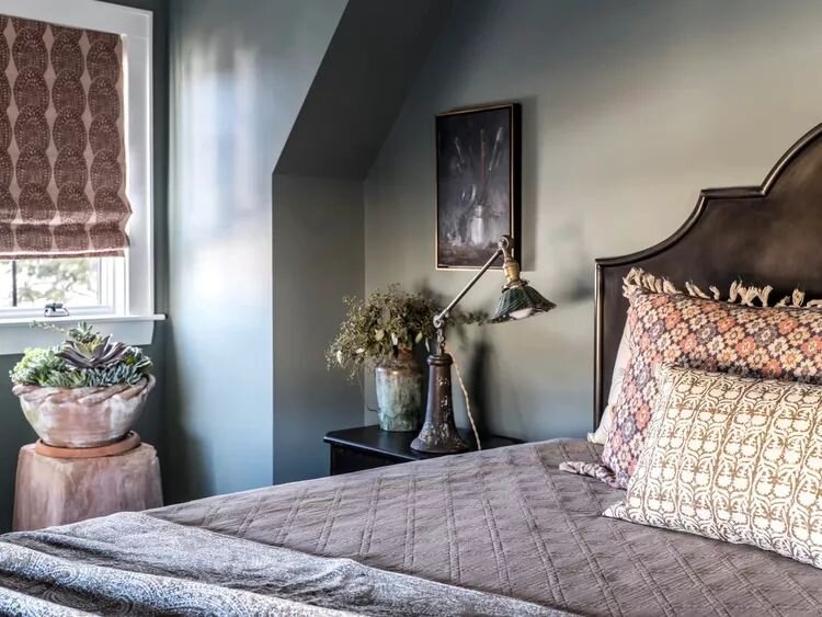 Полезные находки: чем стоит пополнить дом из вторых рук