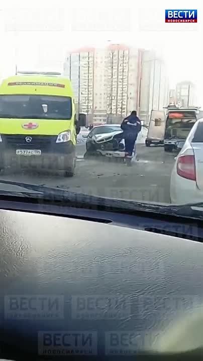 ��� � ���. �� ����� �������� � ������������ ��������� ������ ���: Toyota Mark � Lexus RX ������� � �������