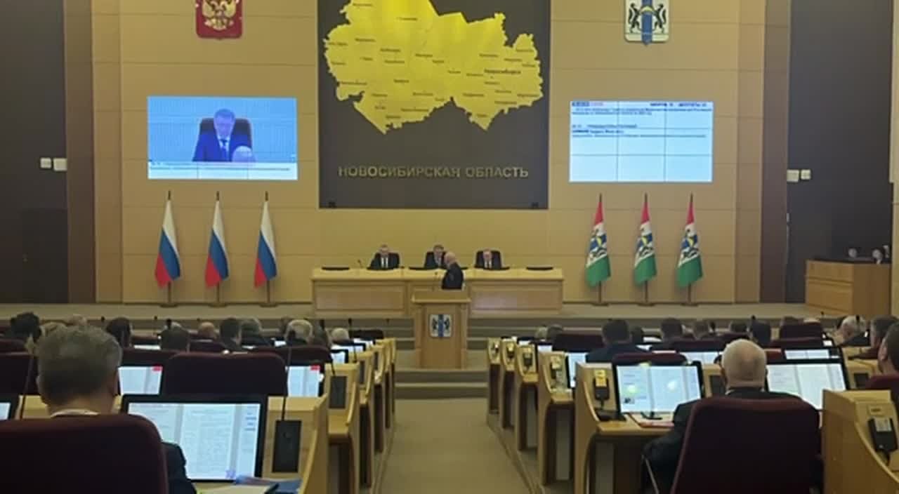 По результатам голосования депутатов работа областного полицейского Главка за 2025 год единогласно признана удовлетворительной