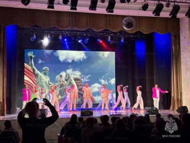 Профессия спасателя: профориентационное мероприятие с сотрудниками МЧС России