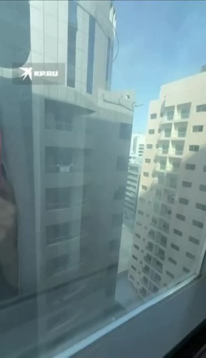 «Домой хочу как никогда»: жительница Новосибирска застряла в Дубае под звуки бомбежек