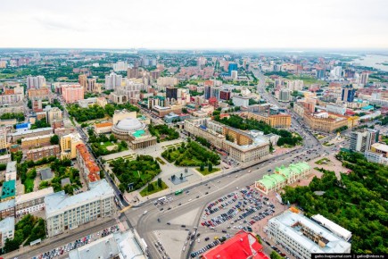 В Новосибирске прокуратура утвердила обвинительное заключение по уголовному делу о получении взятки и разглашении налоговой тайны сотрудником налоговой службы